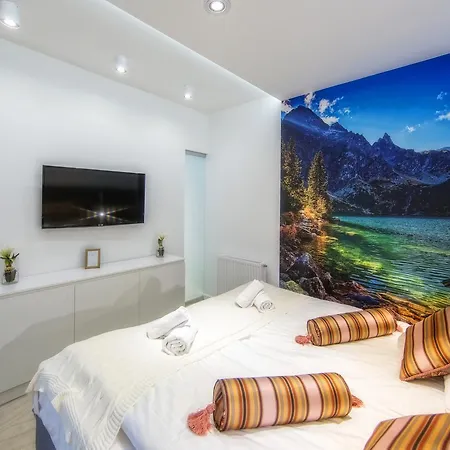 Апартаменти Giewont 4*